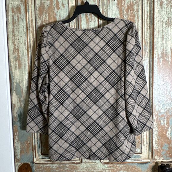 Adrienne Vittadini Tan Black Plaid Keyhole Buttons Blouse Top Size XL - Picture 5 of 8